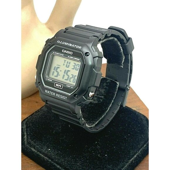 Casio Men's Watch F108WH-1A Illuminator Quartz Digital Black Resin Sport 3224 - Picture 2 of 13